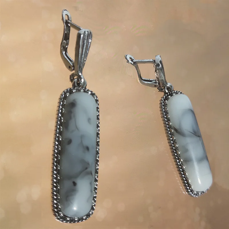 Chalcedony Imitation Natural Stone Earrings Small and Exquisite Versatile Earrings Fashion Retro Bohemian Ethnic