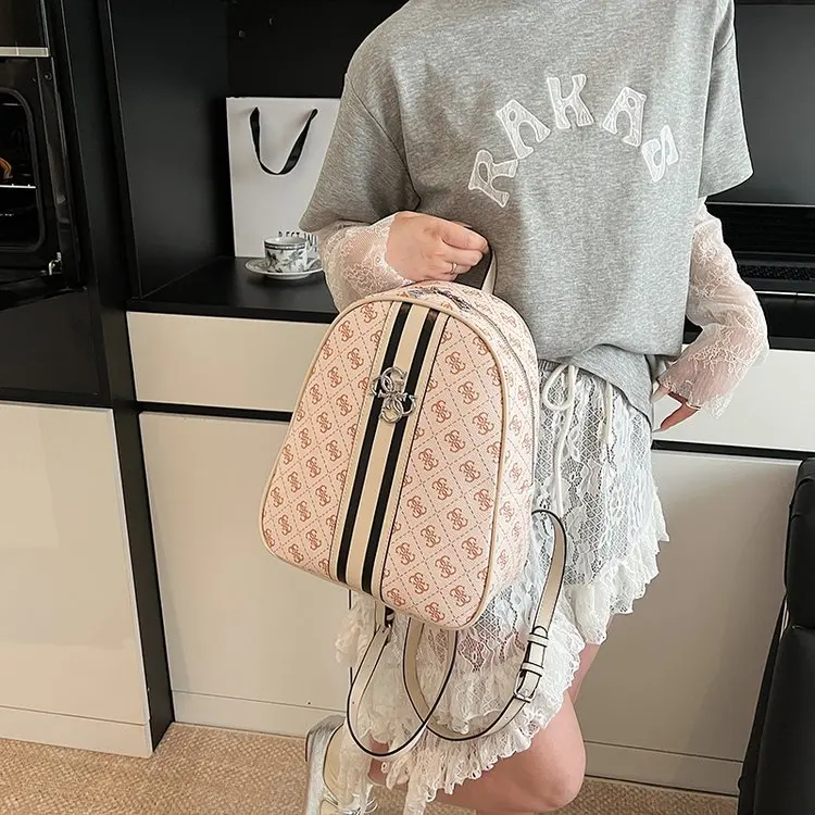 

2025 Large Capacity Women's Backpack Trendy Casual Simple Old Fashioned Printed, High - Quality & Durable, Ideal for Commuting