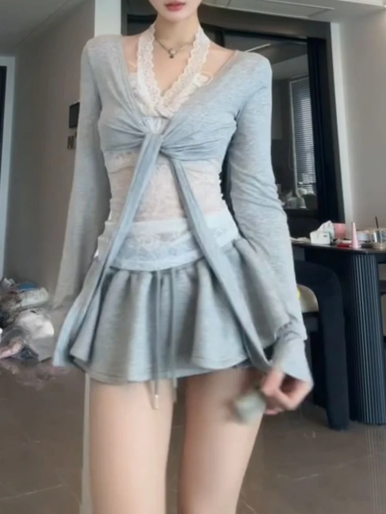 Conjunto de 3 piezas de estilo Sexy para mujer, cárdigan con tirantes grises, cabestrillo de encaje + Mini falda esponjosa, traje Retro de puro deseo, moda coreana