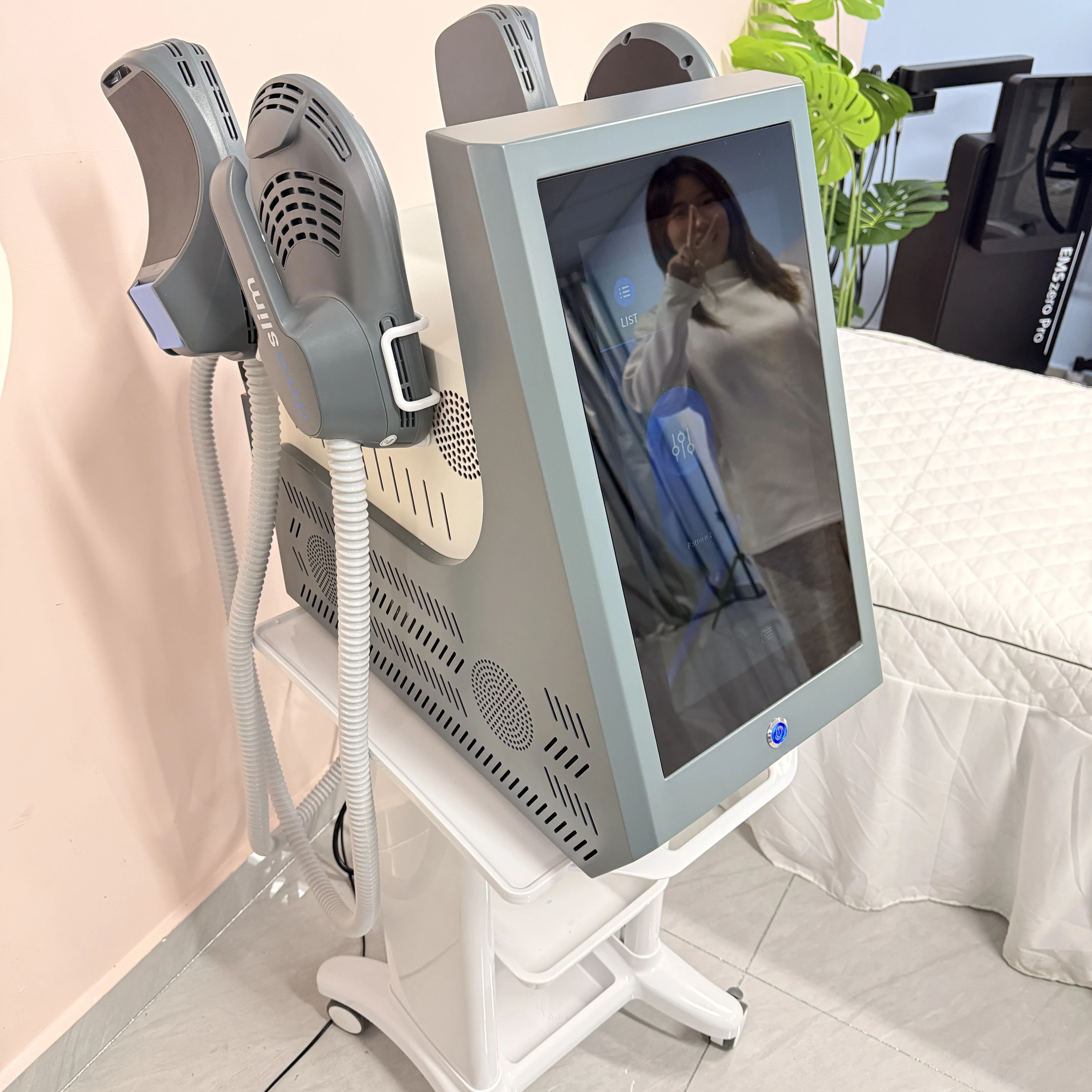 Myoslim 6500W 15Tesla Neo RF EMS Body Sculpt Machine Fat Body Slimming Technology Muscle Stimulation Sculpting Folding scree