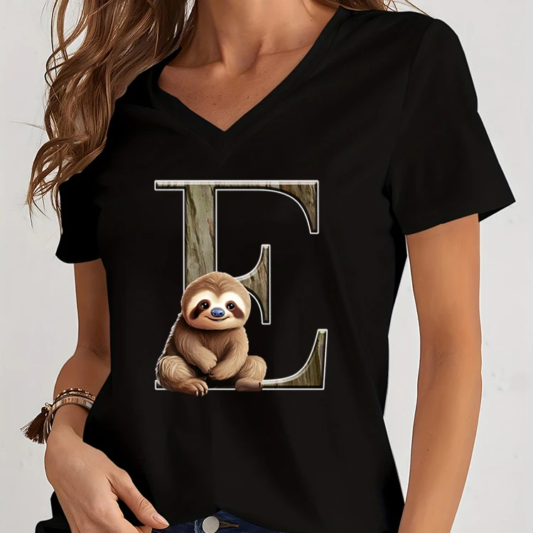 تي شيرت نسائي بأكمام قصيرة برقبة على شكل حرف V ، قميص بتصميم رسومي للإناث ، أكمام قصيرة ، موضة هاراجاكو للإناث ، كسلان ، كسلان ، جديد ، 26 حرفًا