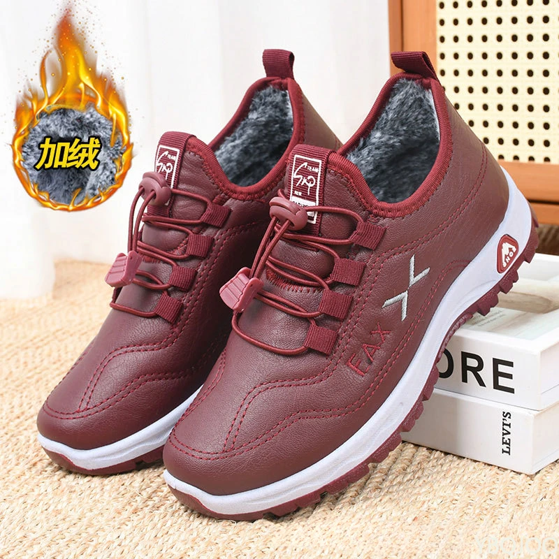 Women's Winter Elderly cotton shoes Velvet Warm non slip Short Boots Thick soled Casual Mother Shoes Soft Sole Light footwear