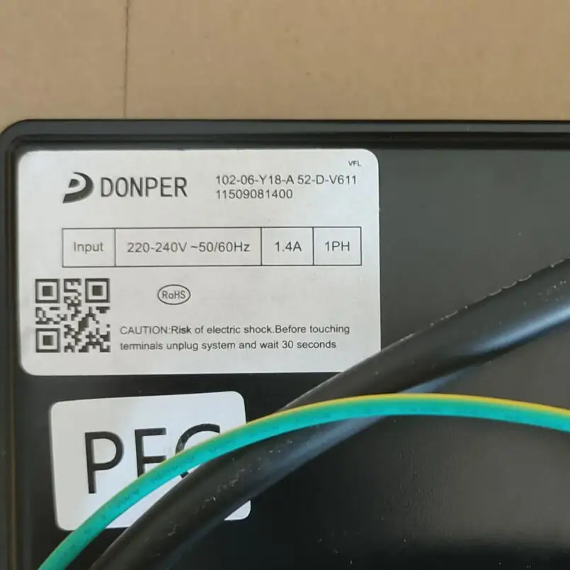 new for refrigerator inverter board 102-06-Y18-A 52-D-V611 220V refrigerator board part Only board without shell