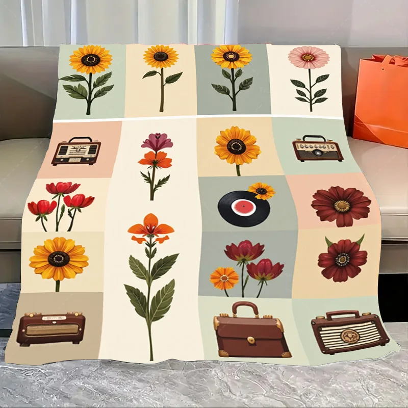 

1pc Flannel Blanket Retro Floral & Vinyl Print Blanket for Cozy Living Room Decor