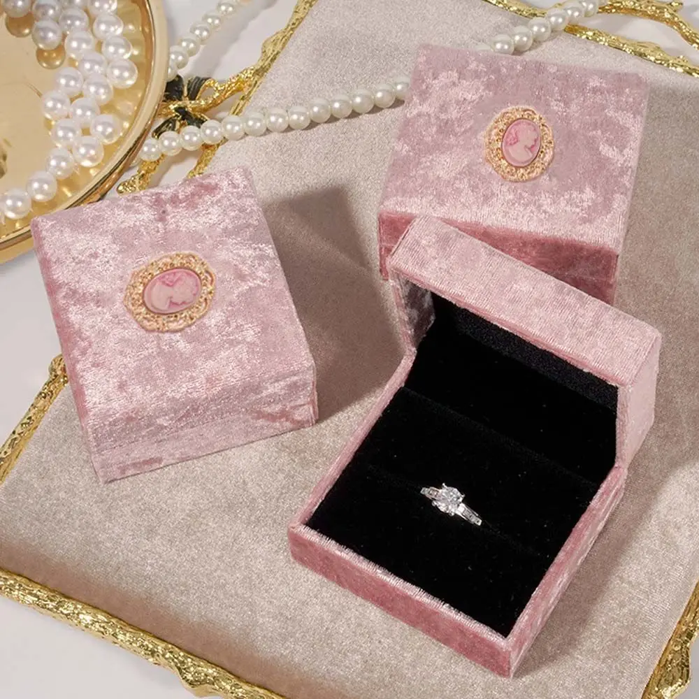 Exquisite Ring Holder Gift Packaging Box Pink Pendant Storage Jewelry Box Ring Storage Case Necklace Box Pink Velvet Ring Box