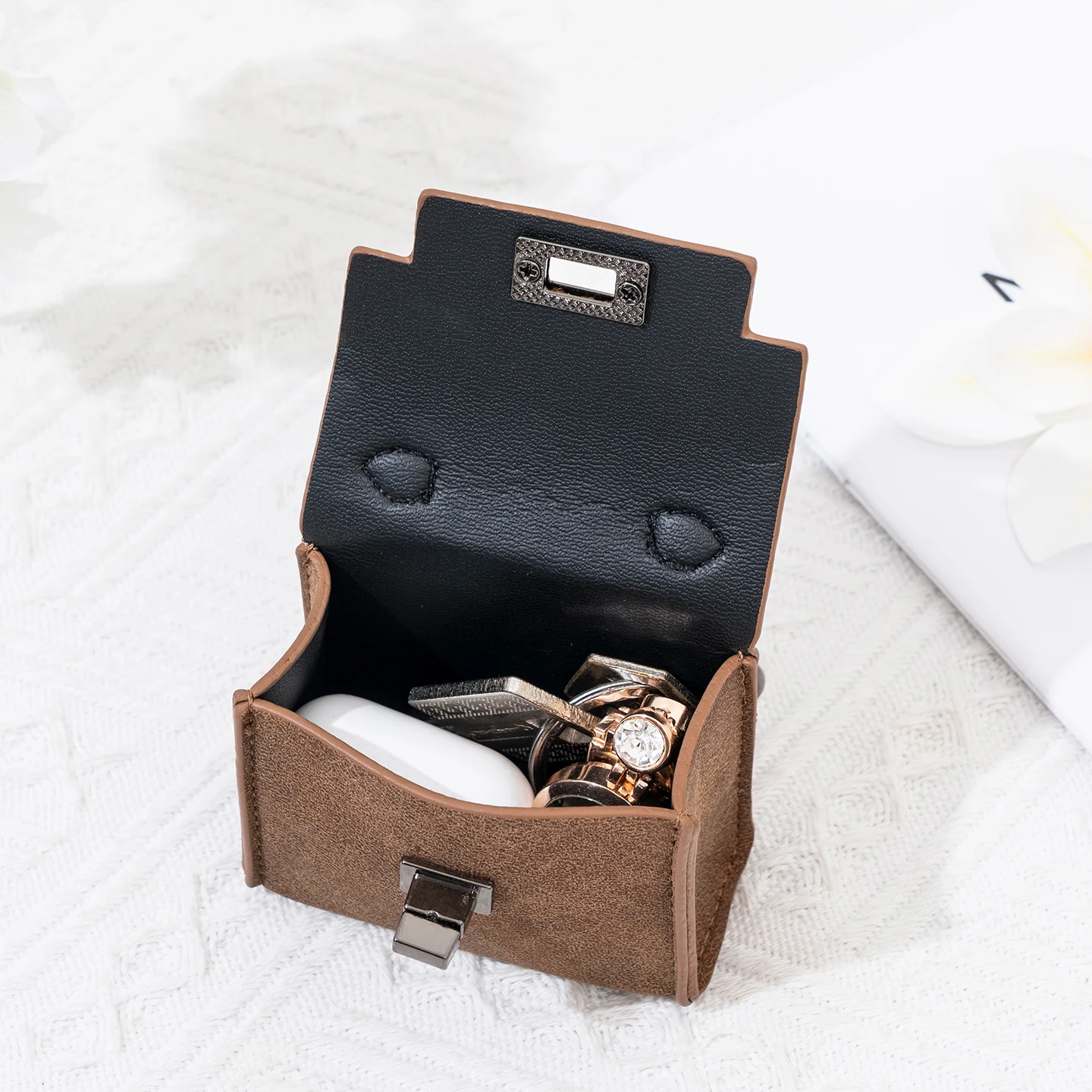 Vintage Suede Mini Handbag Charm Multi-use Airpod Storage Bag Ornament