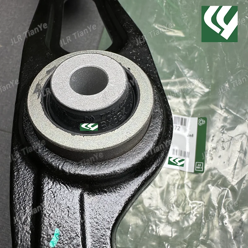 مناسبة لسيارة رينج روفر ذراع التحكم السفلي الأمامي 2018-2022 LR 171073   LR 171072   LR 113282   LR 113305