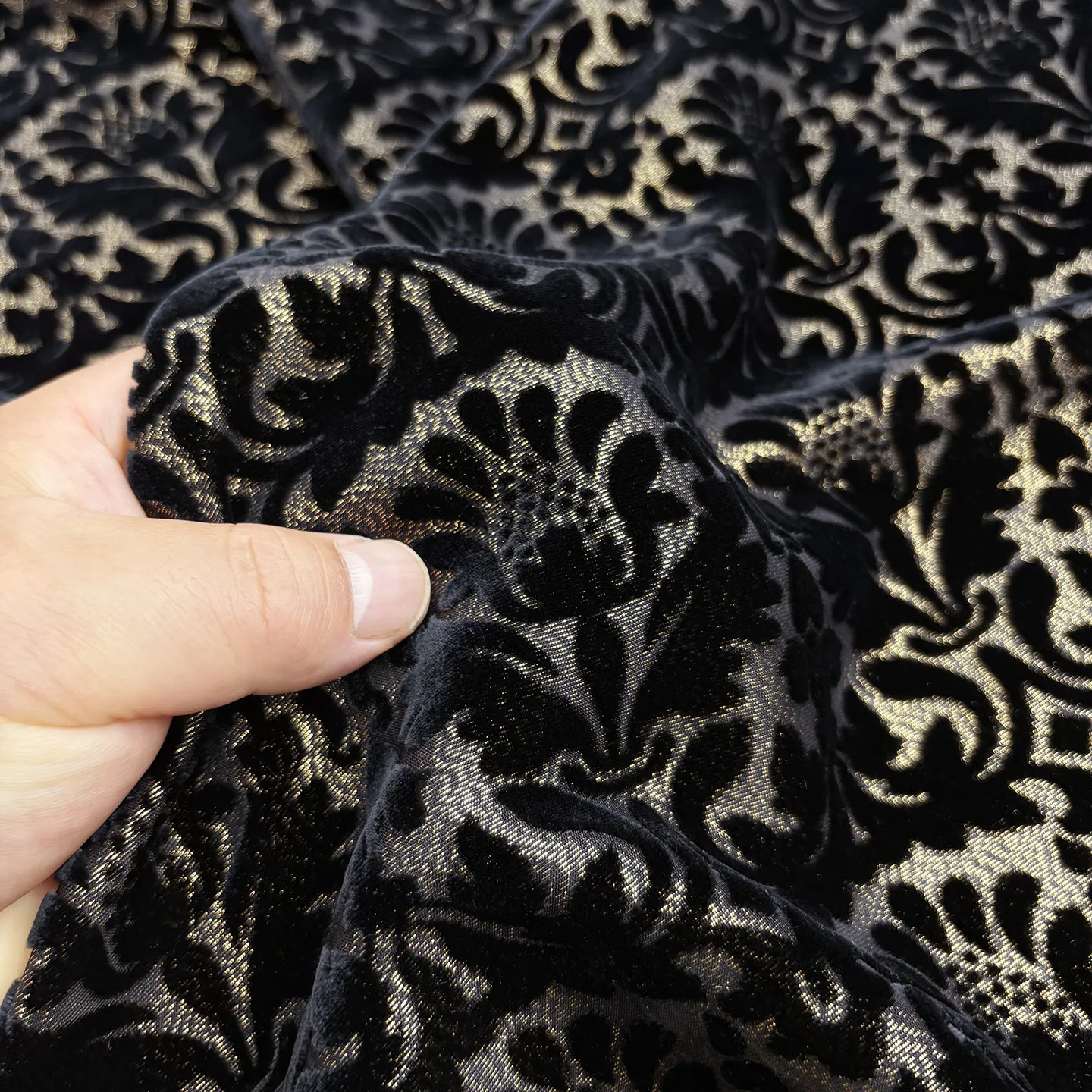 Silk Velvet Silk Thread Gilding Small Flower European Style Burnt Flower Burnt out National Style Dress Cheongsam Fabric