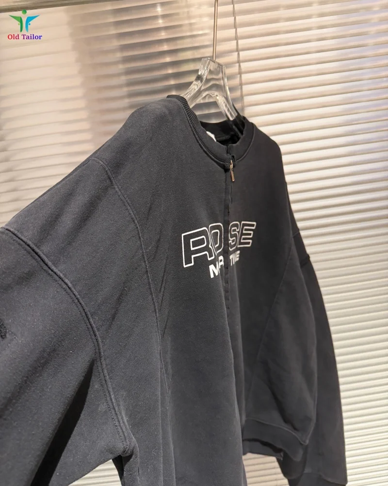 

Martine Rose Черная толстовка унисекс в стиле пэчворк на молнии с буквенным принтом и базовым логотипом, свободная посадка с длинными рукавами