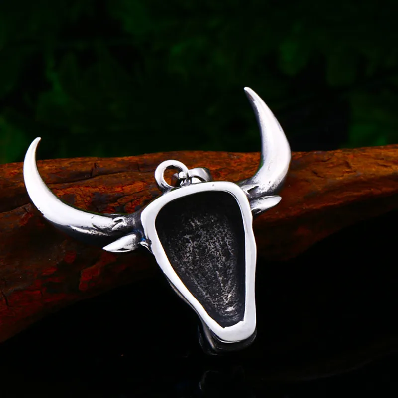 Domineering Nordic  Turquoise Bull Head Animal Pendant Necklace Men\\\'s Biker Punk Trend Jewelry