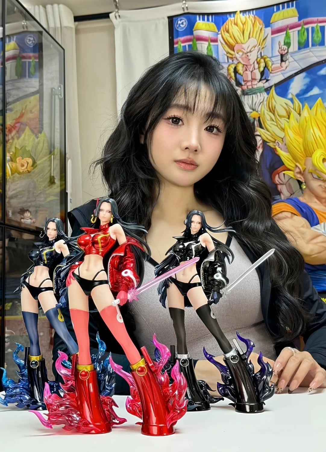 Inventory of one anime character Tmd Boa Hancock, action character Empress statue, PVC statue model, collectible toy gift