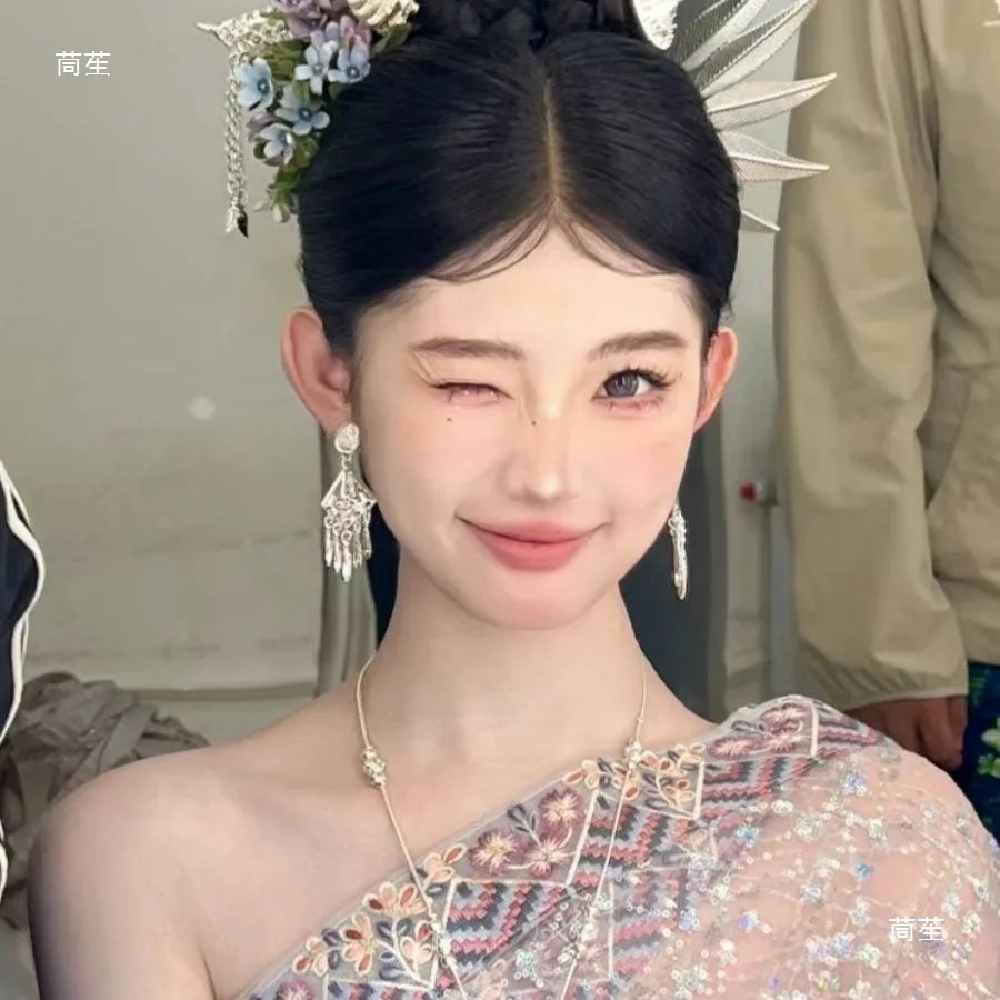 กิ๊บติดผมสไตล์พระราชวัง กิ๊บติดผมสไตล์ไทยสไตล์ชาติพันธุ์ประดับคริสตัล