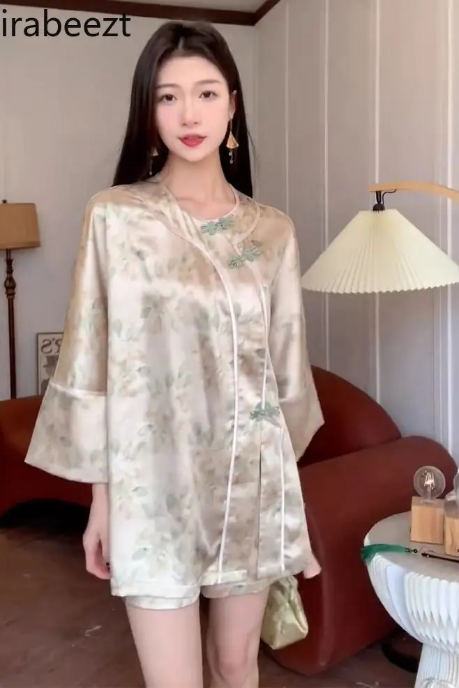 

Women's Vintage Chinese Knot Button Blouse & Crop Pant Set - Elegant Vintage Style Casual/Office/Date Outfit