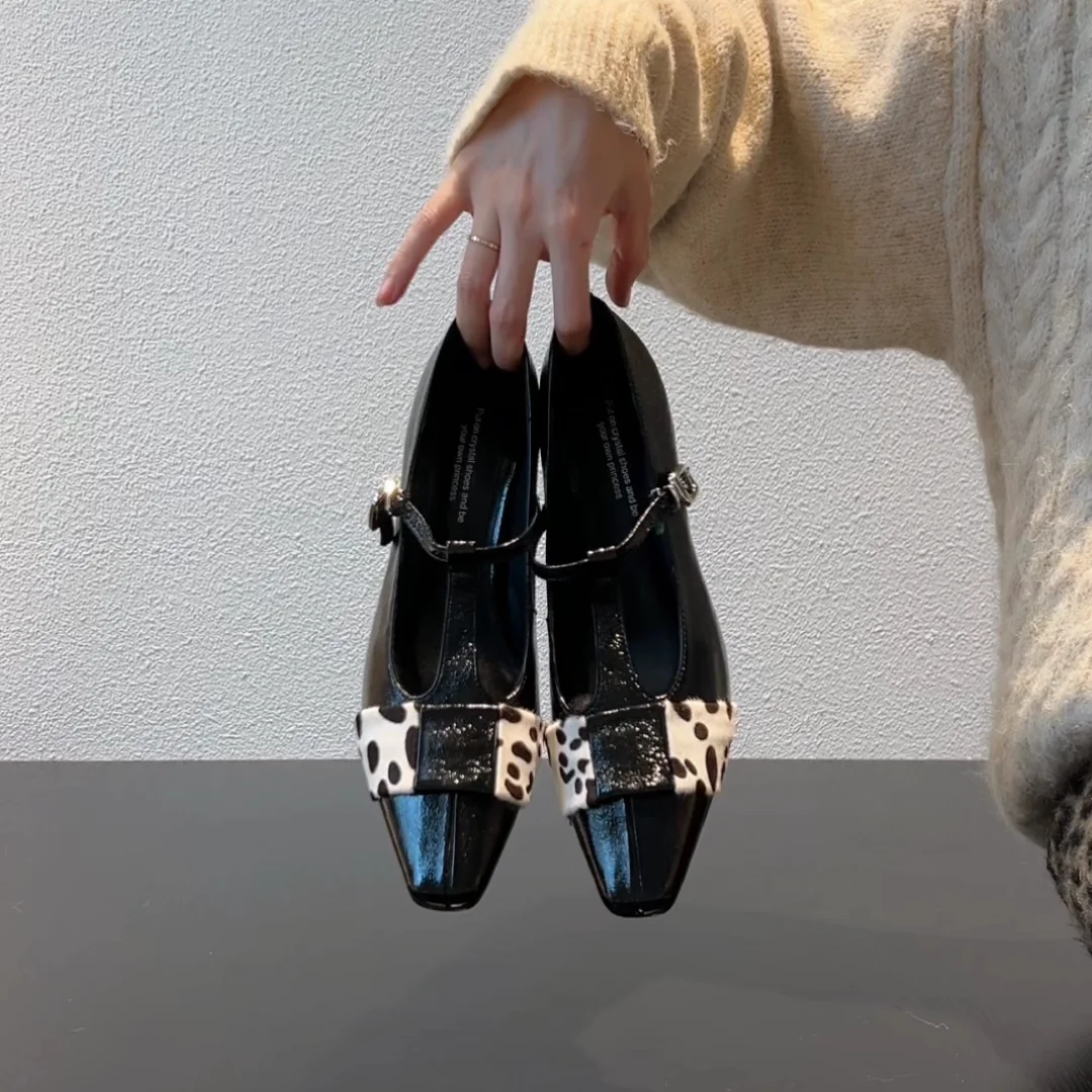 New Pointed Toe Leopard Print Thick Heel Mary Janes Women Elegant Solid Buckle Strap Wedge Heel Shoes Causal Party Dress Pumps