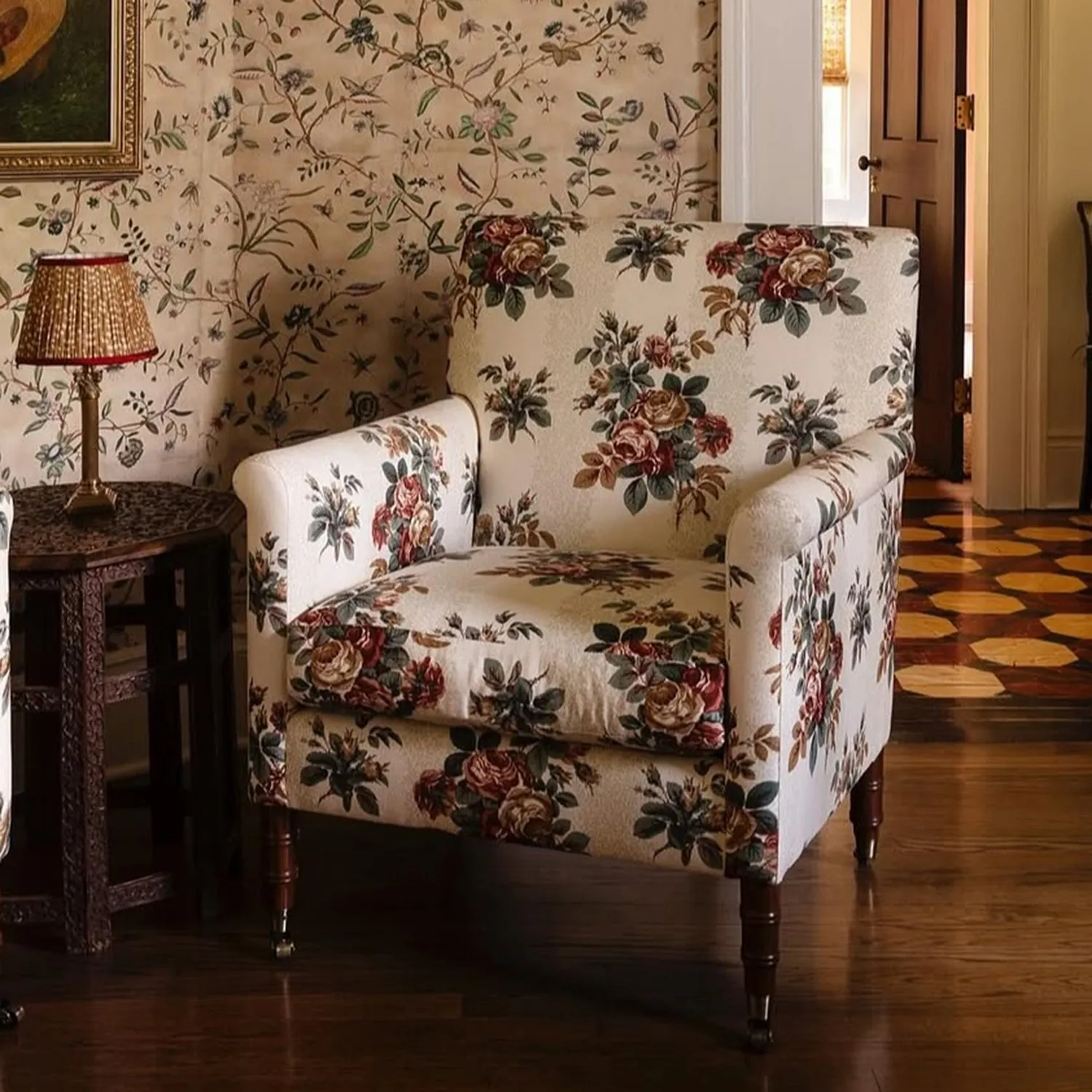 French solid wood sofa chair, vintage style single chair for villa living room, English country balcony study single chair