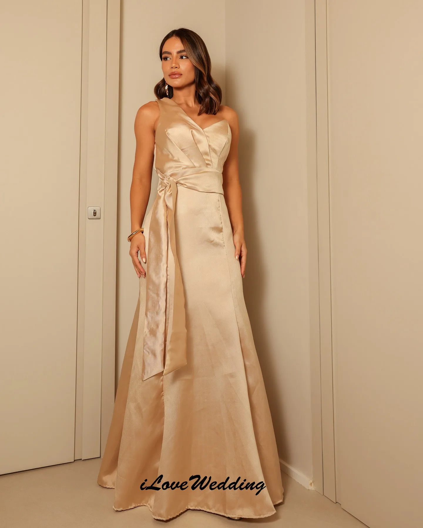 

One Shoulder Champage Evening Dresses V-Neck Elegant Wedding Party Dress For Woman Satin Bow Sashes Bridesmaid Dress Customized