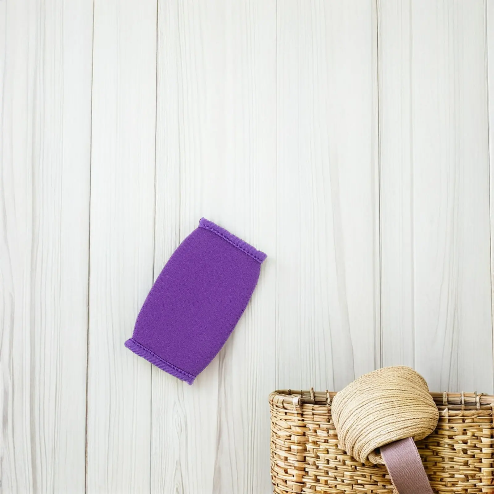 

2Pcs Chin Pads Protective Chin Guard Cushions High Density Shock Absorption Universal Fit for Football Rugby Ice Hockey