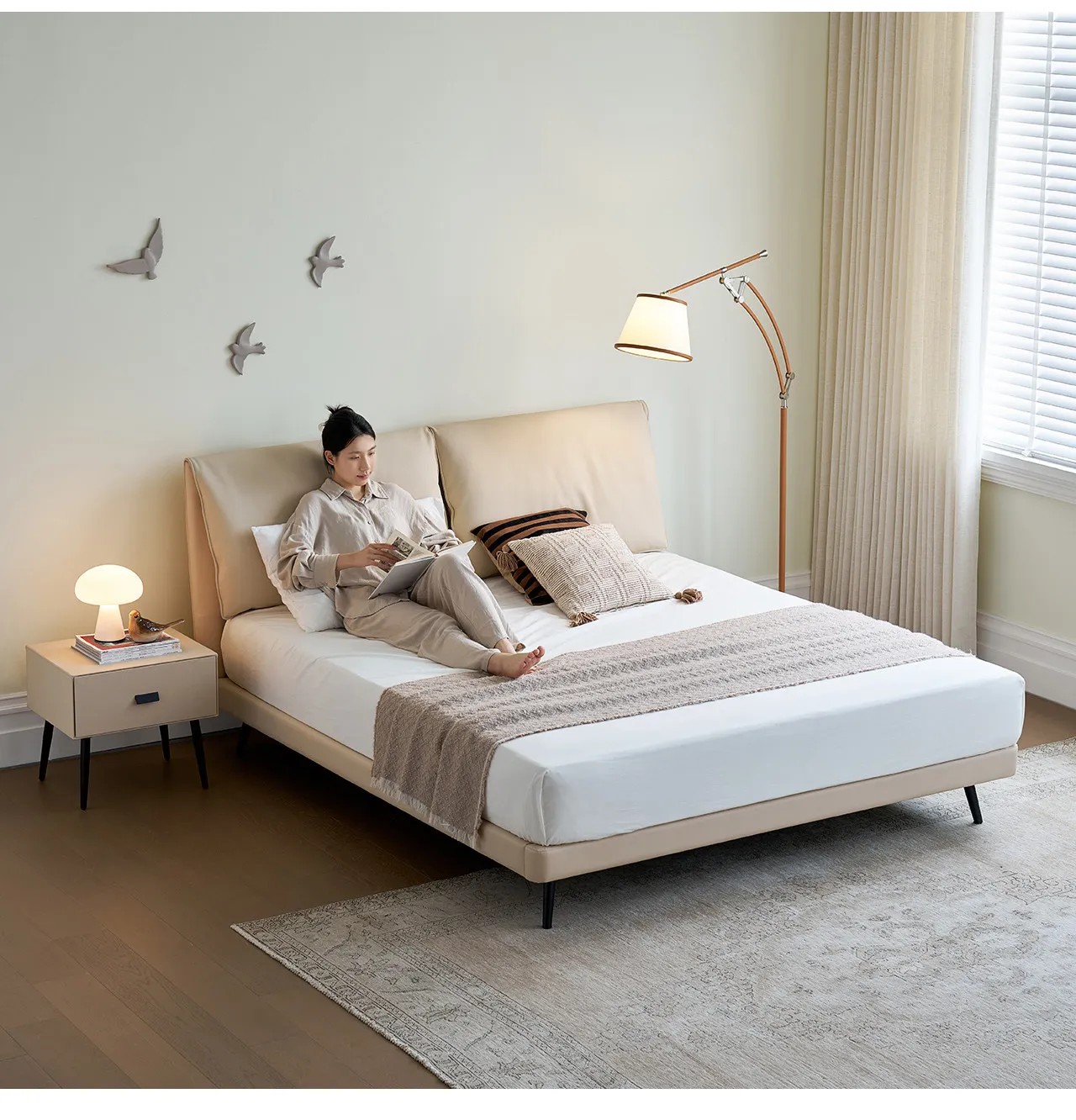 Cream Wind Baby Elephant Ear Bed, Cream Color Modern Simple High Foot Flush Edge Double Leather Bed