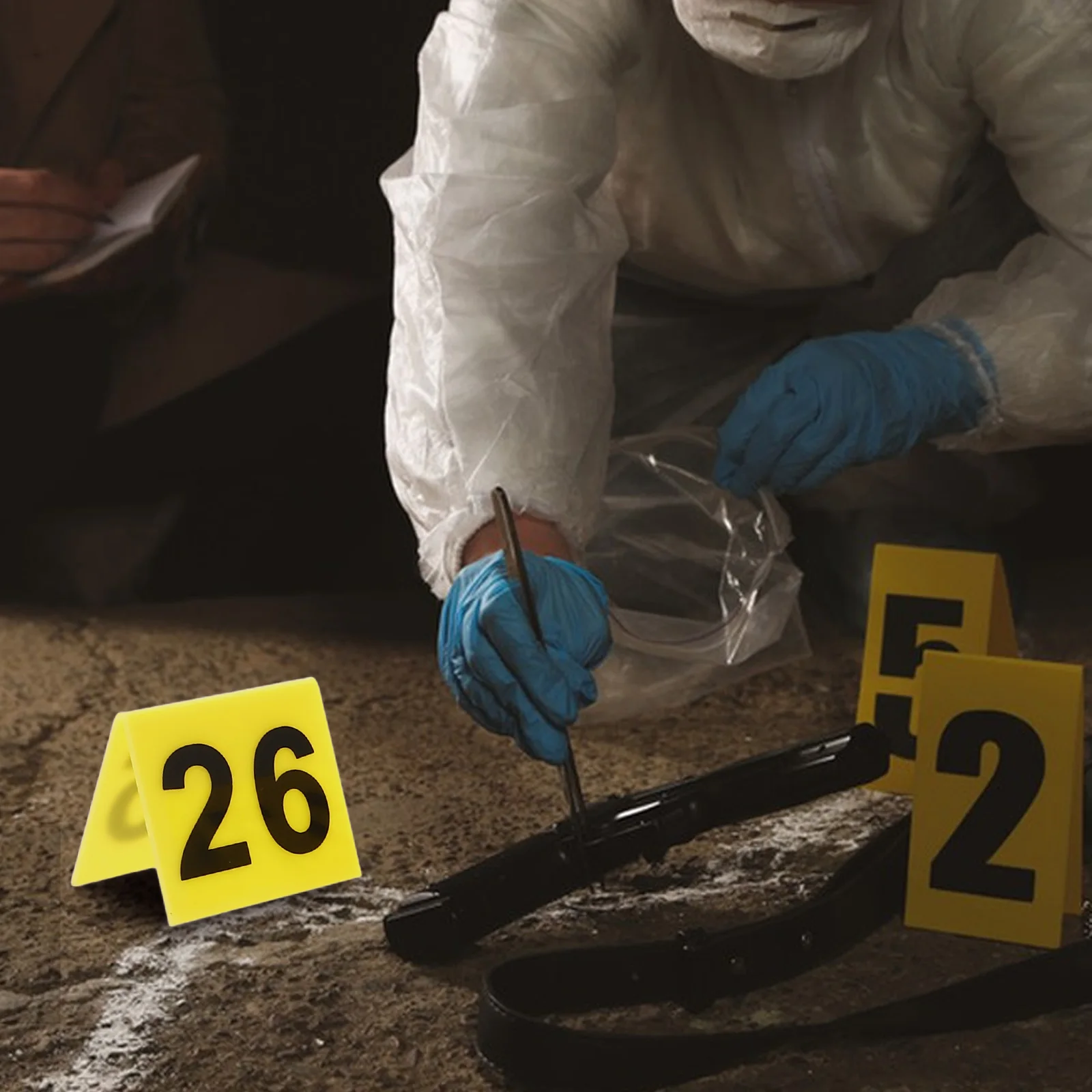 

10Pcs Acrylic Triangle Number Markers Detective Clue Table Signs for Crime Scene Evidence Table Number Sign Multipurpose