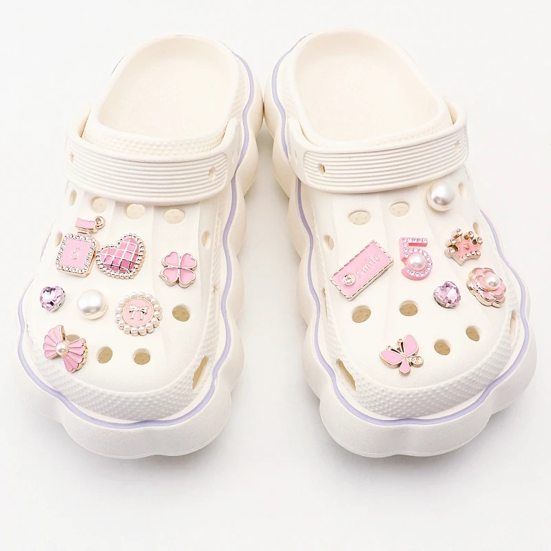 

1 Set Shoe Charms Set Creative DIY 3D Shoe Flower Diamond Butterfly Pearl Flower Detachable Chain buckle Girls Shoe Decoration