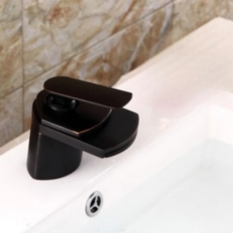 Niche Creative Waterfall Faucet, Countertop Basin Hot and Cold Faucet, Household Bathroom Basin Brushed Faucet