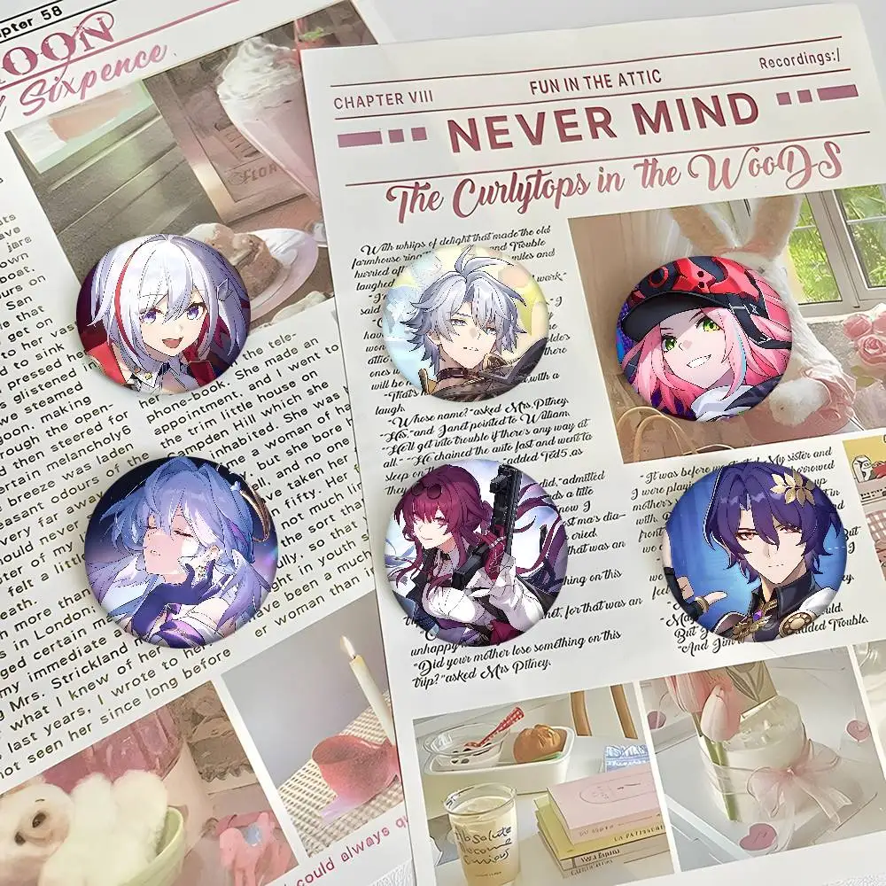 لعبة H-Honkai S-Star R-Rail دبابيس إبداعية مضحكة وجوه مبتسمة مستديرة المفاجئة في بروش شارة ظهره قبعة اكسسوارات مجوهرات هدايا S