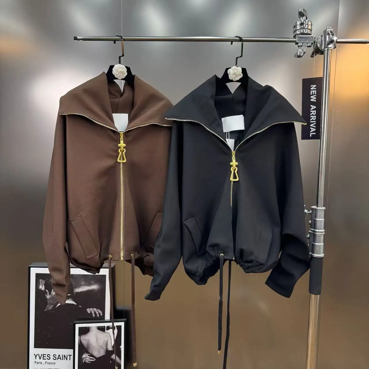 

2025 Autumn Fashion Jacket Women Loose Hooded Zipper Coat Casual Slim Fit Long Sleeve Top