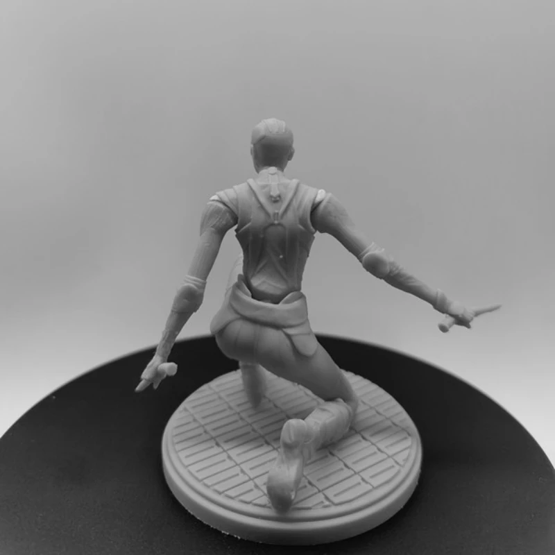 Alien Warrior 1/24 Scale Resin Figure Model Kit Unassembled Unpainted Toys