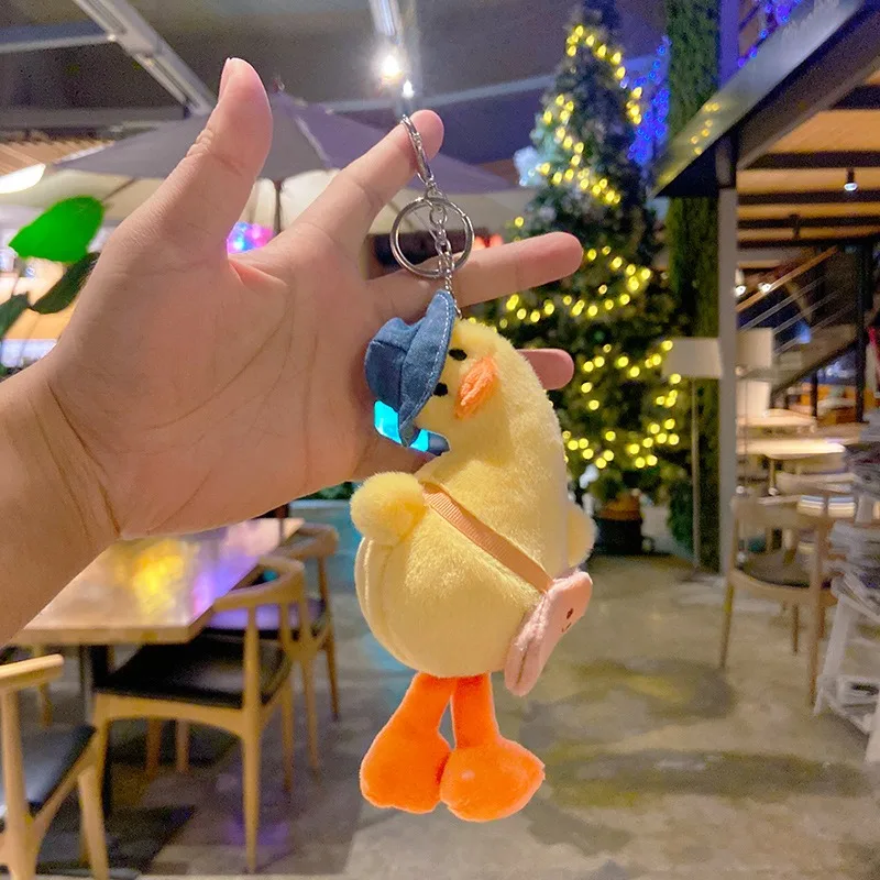 سلسلة مفاتيح على شكل بطة من القطيفة اللطيفة للزوجين حقيبة دمية قلادة على شكل دمية سلسلة مفاتيح هدية عيد ميلاد هدية العيد