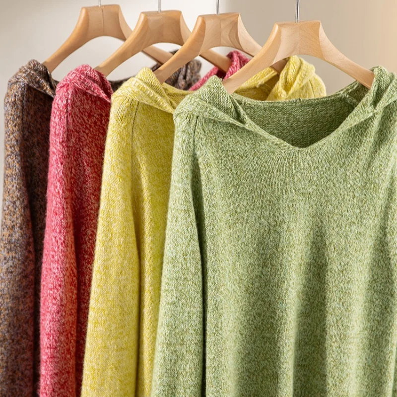 Birdtree,Wool Cashmere Blended Undershirt,Women Knitted Warmth Hooded Shirt,Loose,2025 Autumn Winter Solid Pullover T5N723JF