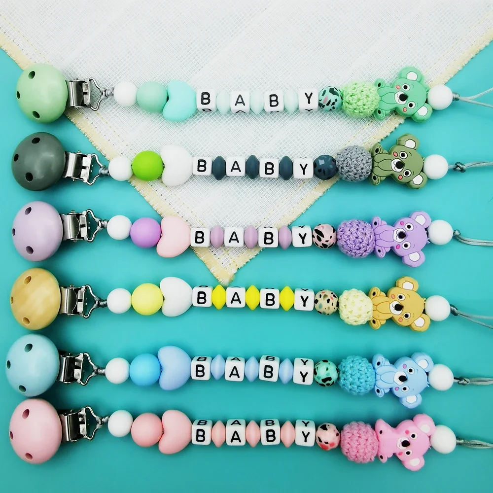 Personalizzato inglese russo lettera nome silicone koala ciuccio clip catene massaggiagengive pendente per bambino ciuccio da masticare massaggiagengive kawaii