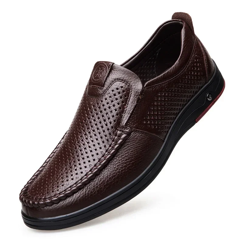 Mocasines de cuero genuino para hombre, calzado informal suave, sin cordones, con recorte, para verano, 2024