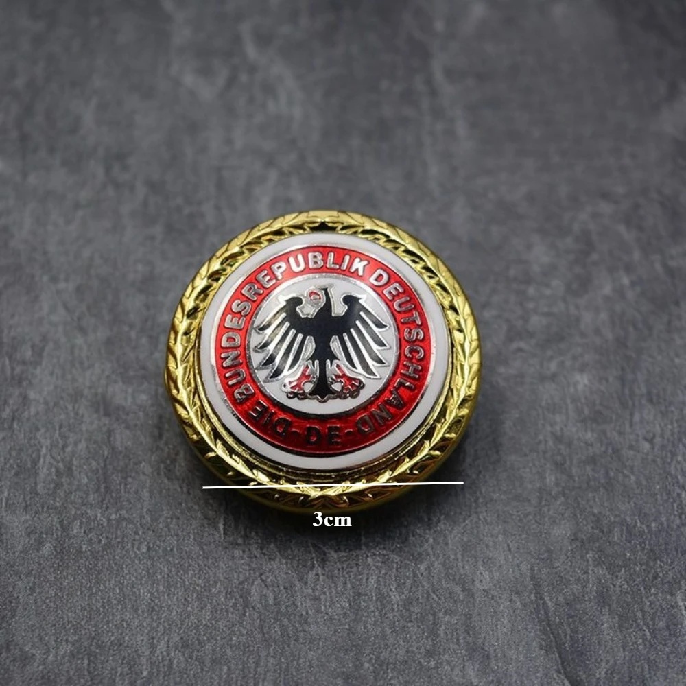 1 قطعة وسام النسر الأوروبي جمهورية ألمانيا الفيدرالية دبابيس فراشة مشبك شارات الديكور الحرف