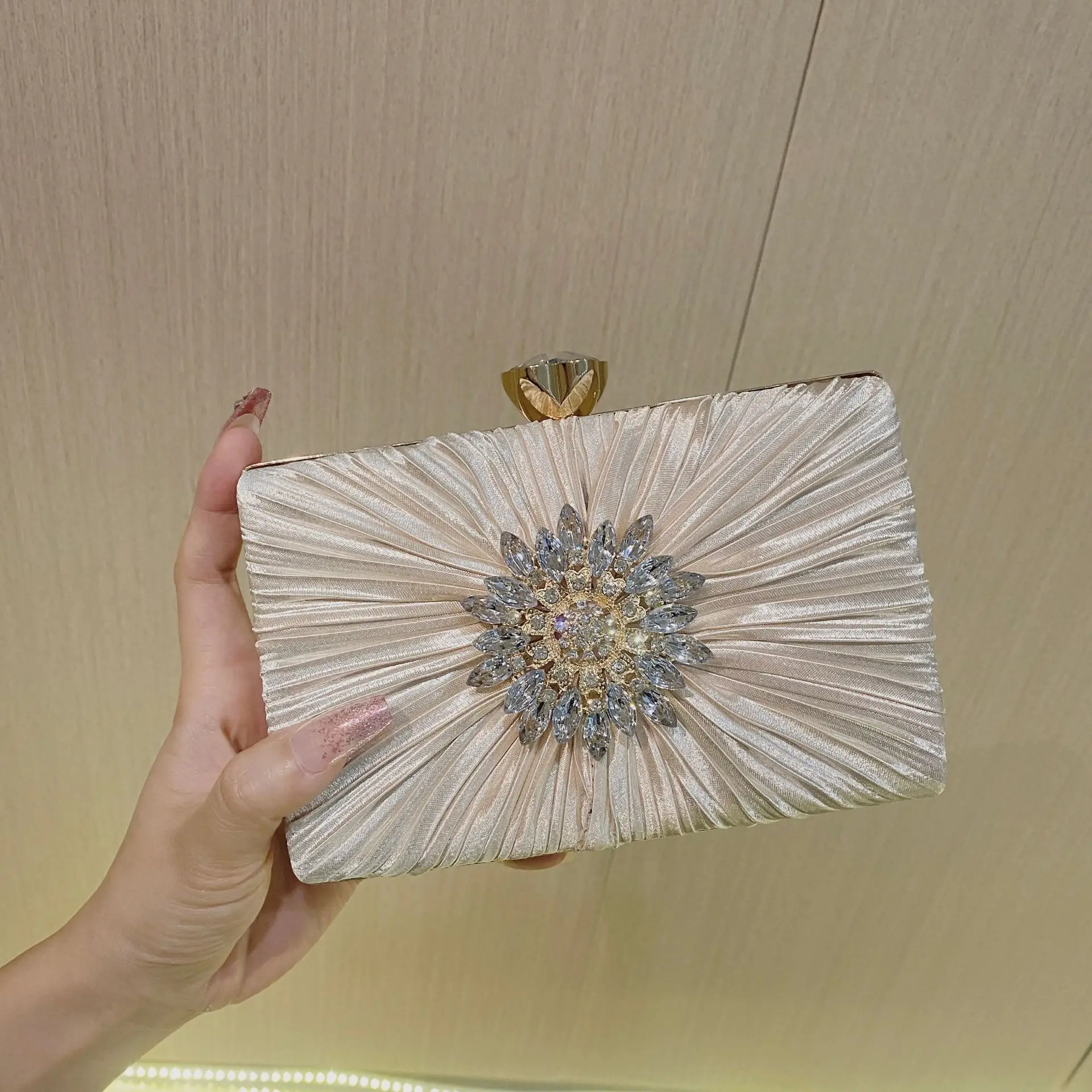 Retro Trendy Peacock Green Champagne Dinner Evening Bags For Womens Fine Shining Rhinestone Flower Small Handbag Clutches Purse