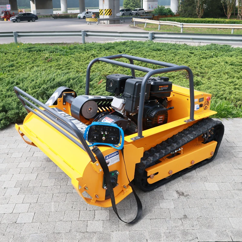 مجموعة Mulcher & Flail Mower المخصصة للتحكم عن بعد - تصميم زاحف للمحدرات الشديدة والخضروات الكثيفة