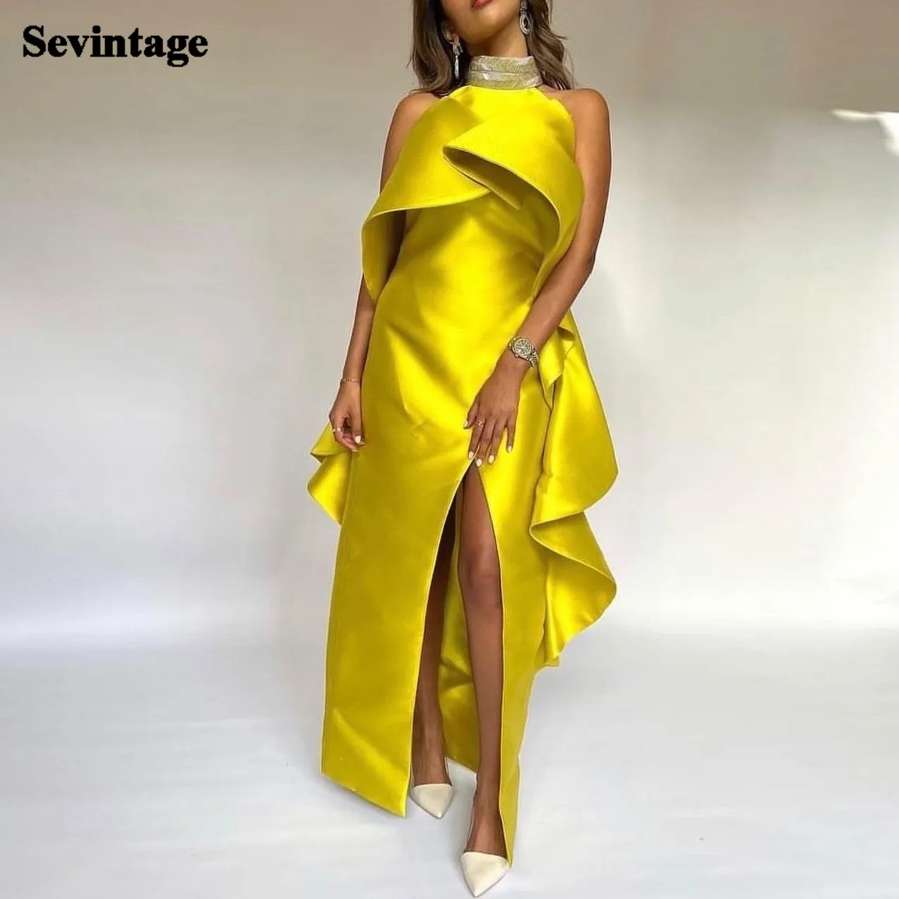 Customized Yellow Arabic Women's Evening Dresses Satin Halter Prom Gowns Women Dubai Draped Slit Front Formal Party Dress 2023