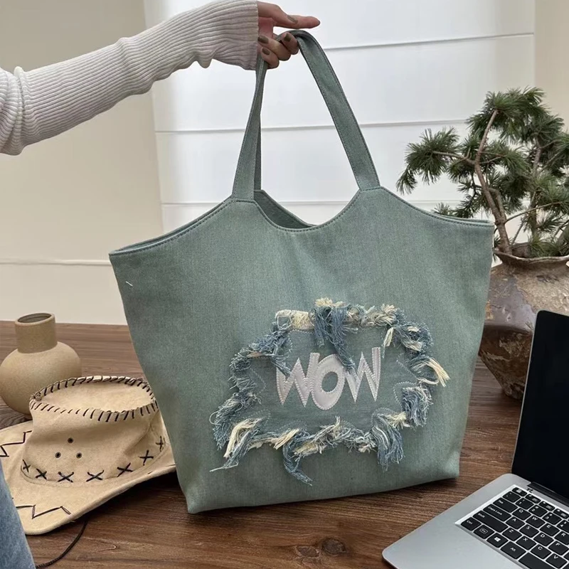 

Denim Cloth Tote Bags For Women Luxury Designer Handbags And Purse 2023 New Fashion Embroidery Letter Tassel Underarm Shoulder