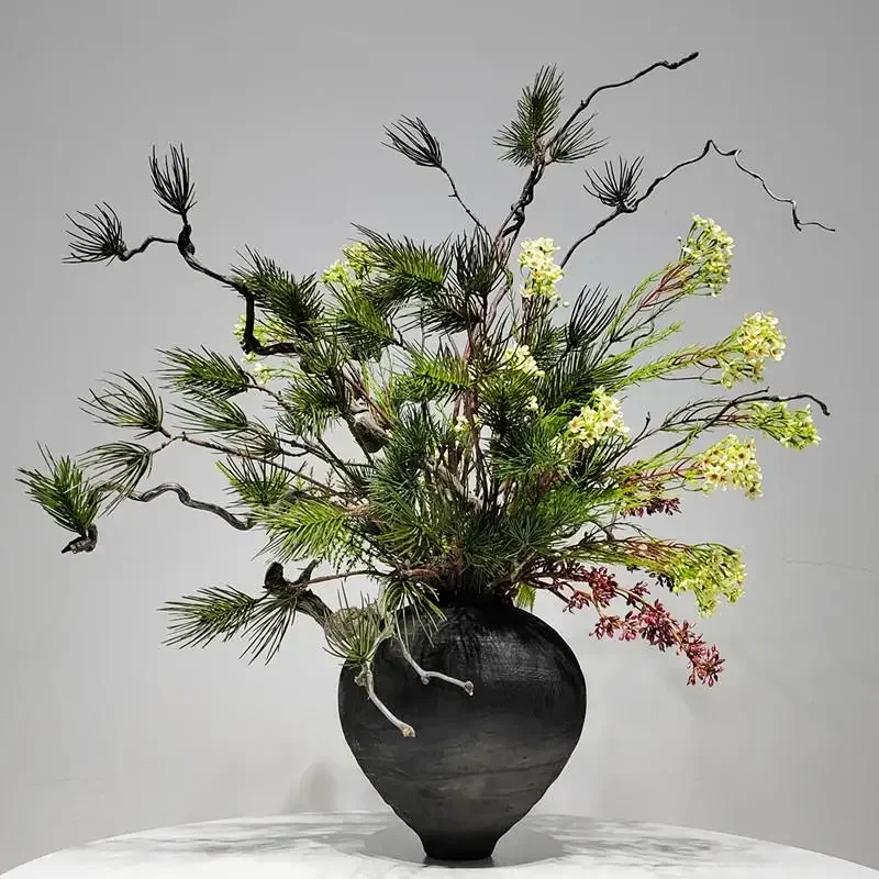 Simulation flower art pine needles dead branches hotel clubhouse entrance