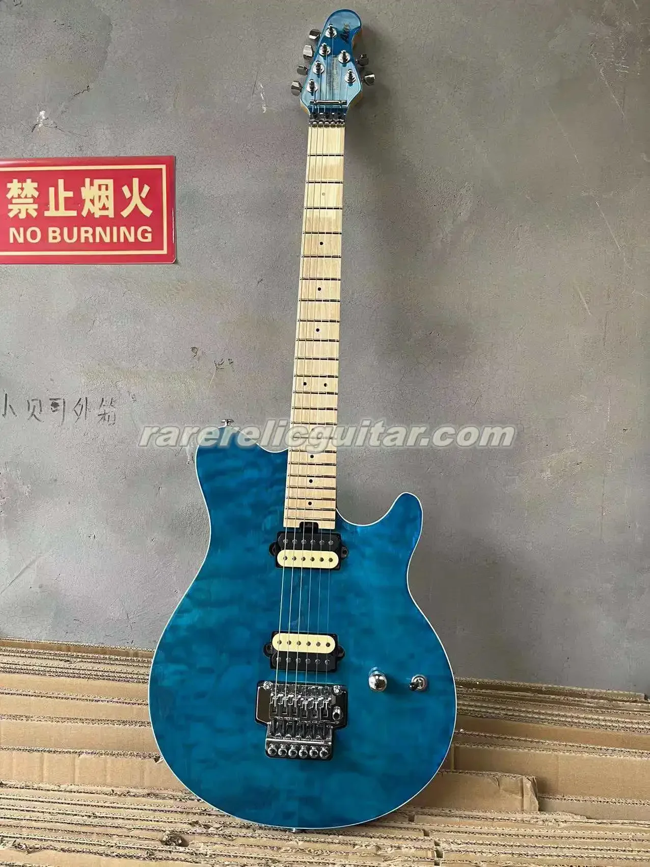 

In Stock Edward Van Halen Axis Trans Yellow Trans Blue Qulited Maple Top Electric Guitar Floyd Rose Tremolo Bridge Locking Nut