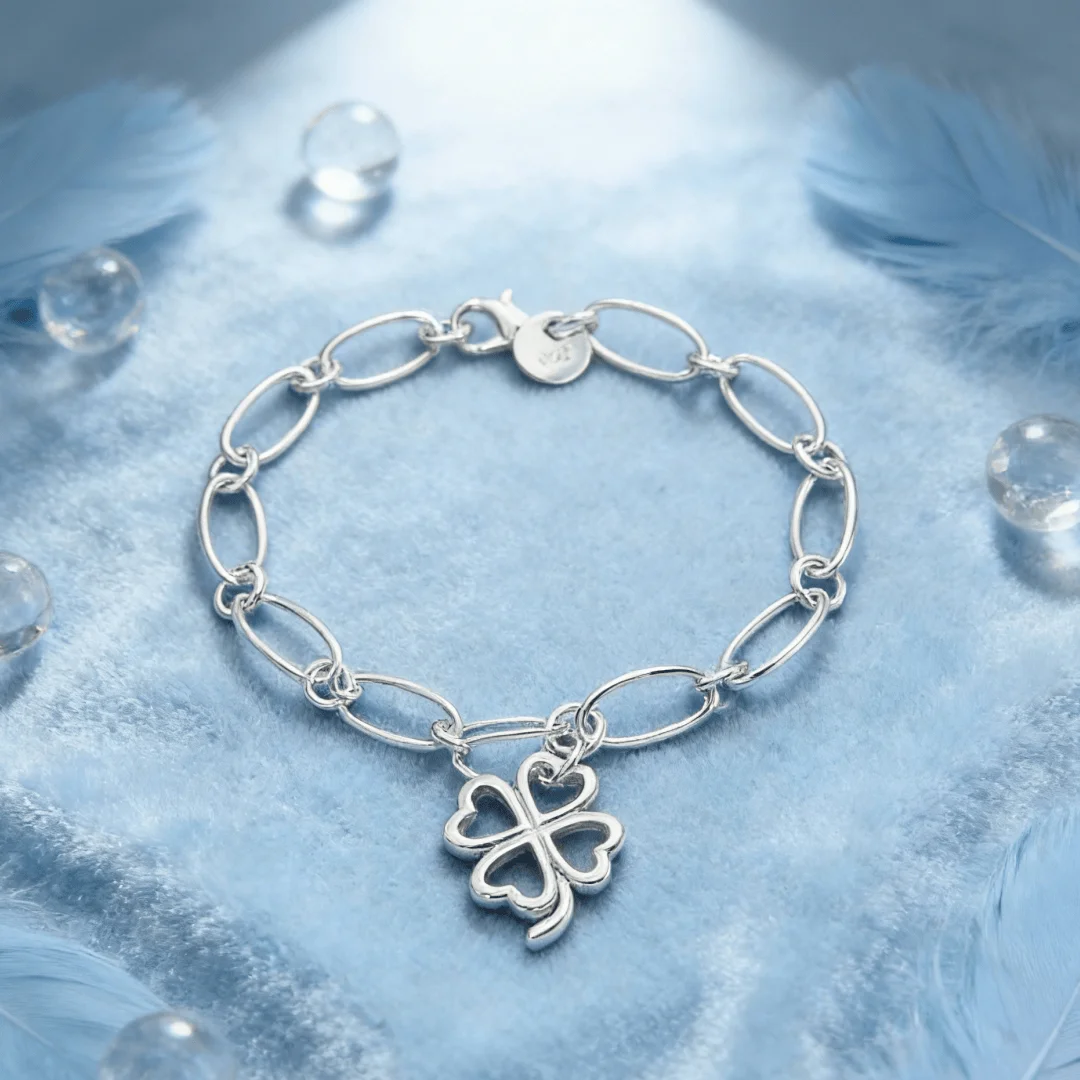 925 sterling Silver Hyperbole Four-leaf clover Bracelets for Women fashion Versatile Jewelry Hip-hop accessories party gifts