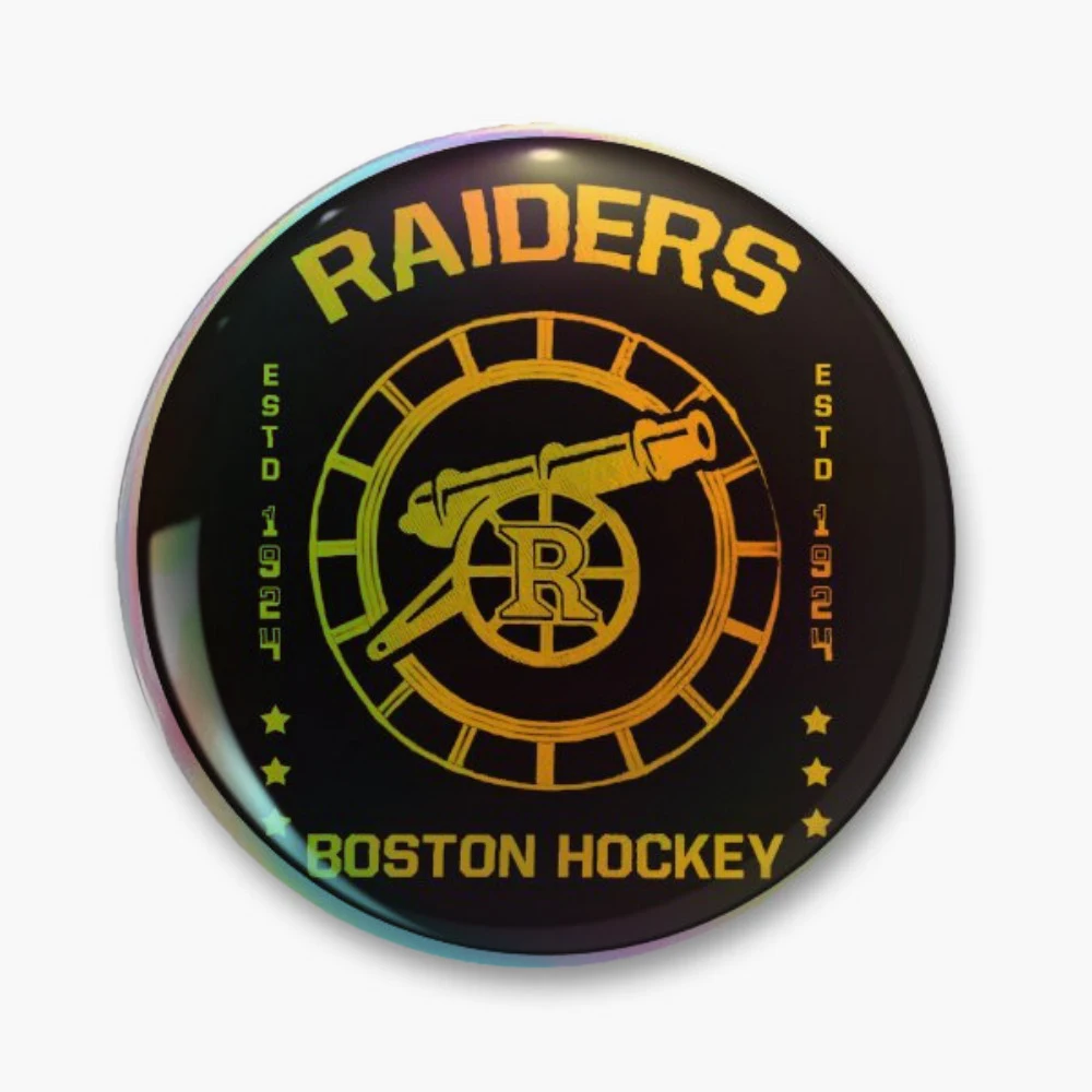 BOSTON RAIDERS HEATED RIVALRY ILYA Rozanov 81 Pin Holographic Star Heart Pin Brooches Laminated Button Fashion Accessory