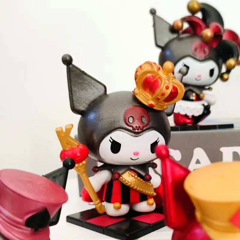 Sanrio Kuromi figura de acción modelo lindo dibujo animado Anime adorno de mesa niña y niño moda encanto juguetes decoración de habitación regalos de vacaciones