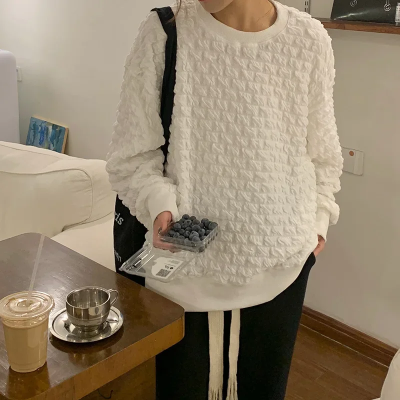 Comfortable Autumn Winter Hoodies for Women with Korean-style Textured Pleats and Wrinkles and Oversized Round Neck Sweatshirts