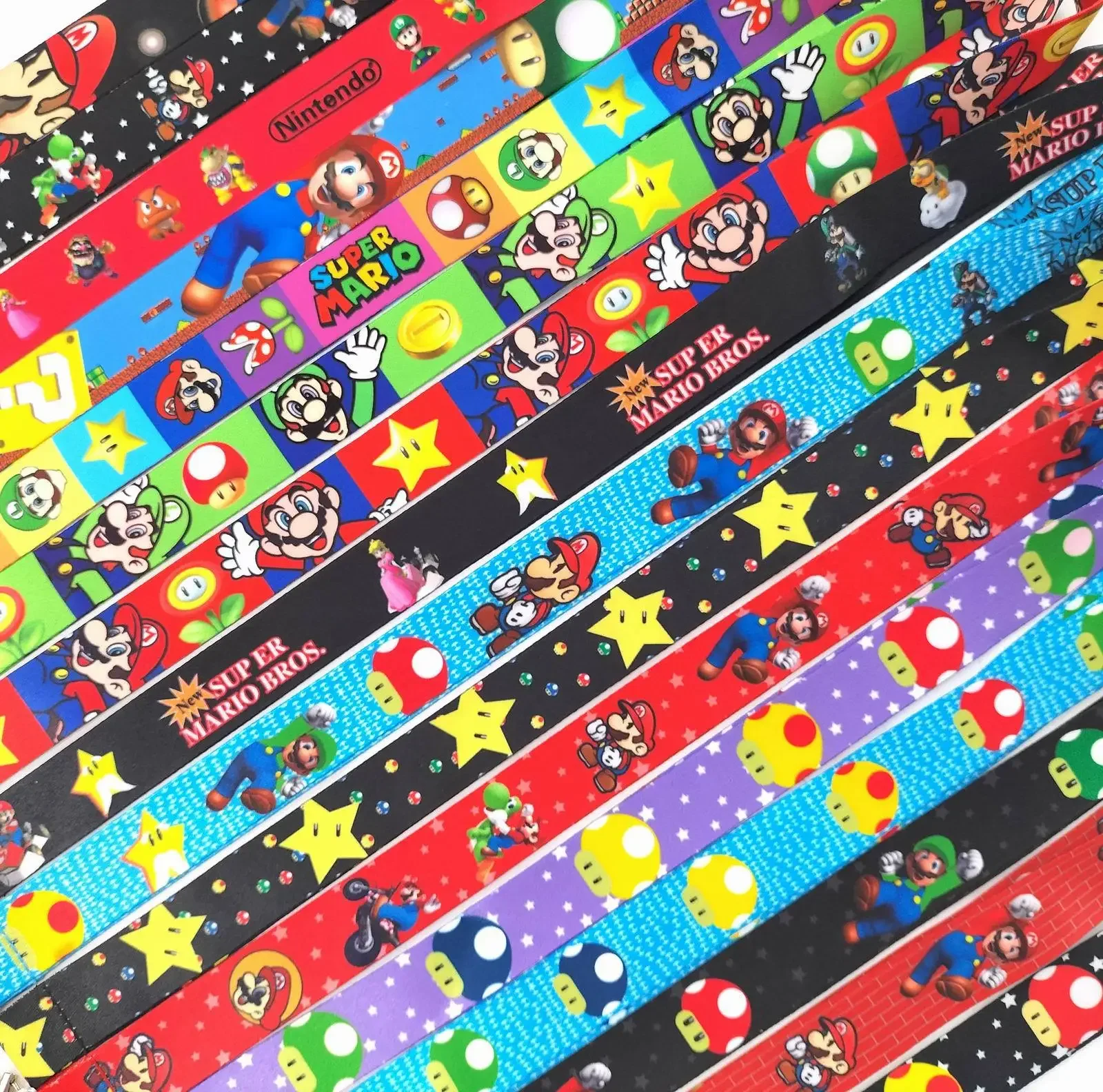 Anime Super Mario Bros Lanyard Luigi Peach Bowser Pattern Portable Camera Phone Hanging Neck Rope Keychain Decorations