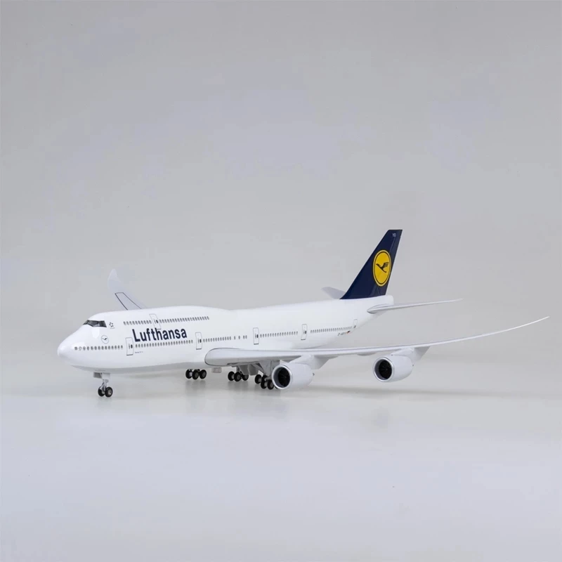 New 47cm 1:160 Scale Diecast Resin Plane Lufthansa Airways B747 Model Airplane Collection with LED Light Display Gifts Fans