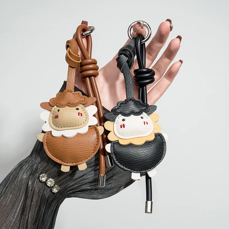 Mini Cute Goat Keychain High Quality PU Leather Sheep Car Key Ring Portable Bag Charm for Women Daily Wear Gift
