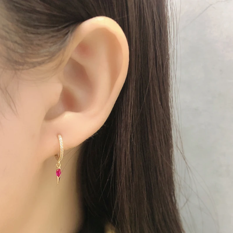925 Sterling Silver Needle Metal Rivet Pendnat Hoop Earrings For Women Punk Hip Hop Personality Crystal Earrings Fashion Jewelry