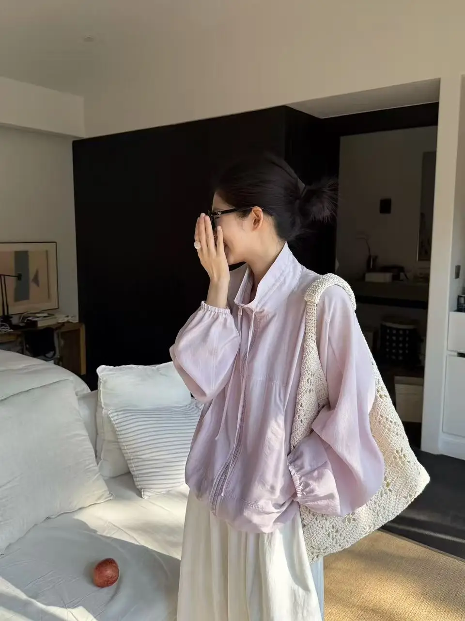 

Повседневная шелковая солнцезащитная накидка Lilian для женщин: регулируемый подол, универсальная, удобная, дышащая, с длинными рукавами, на молнии, однотонная