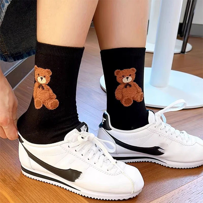 Good Quality Cartoon Elegant Lady Bear Women's  Cute Socks Cotton Harajuku Style Woman Novelty Breathable Sox Christmas Gifts