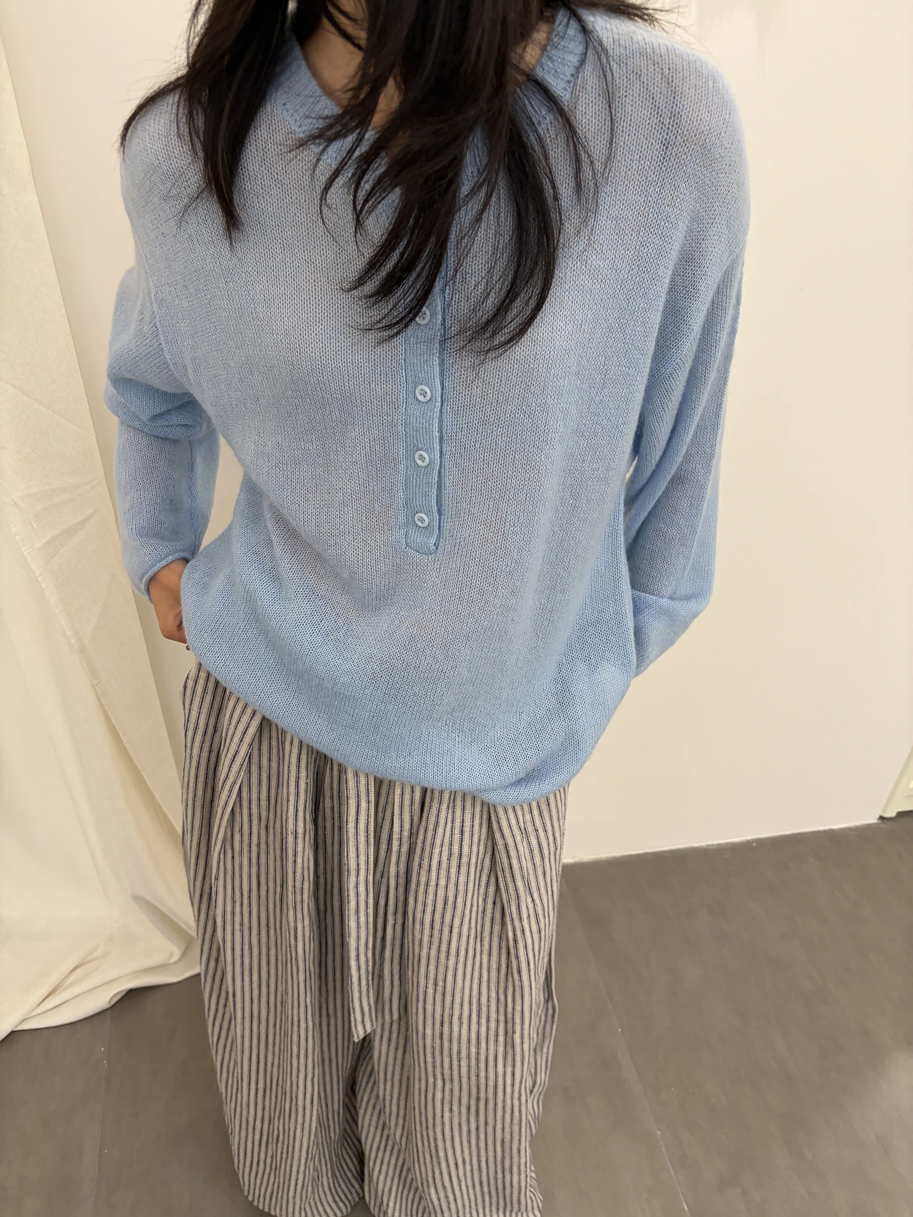 

Fuxu Kangboha Mahe Wool Knitwear Loose Long Sve round Ne f Open Button Henry Collar Spring Summer Women's Top
